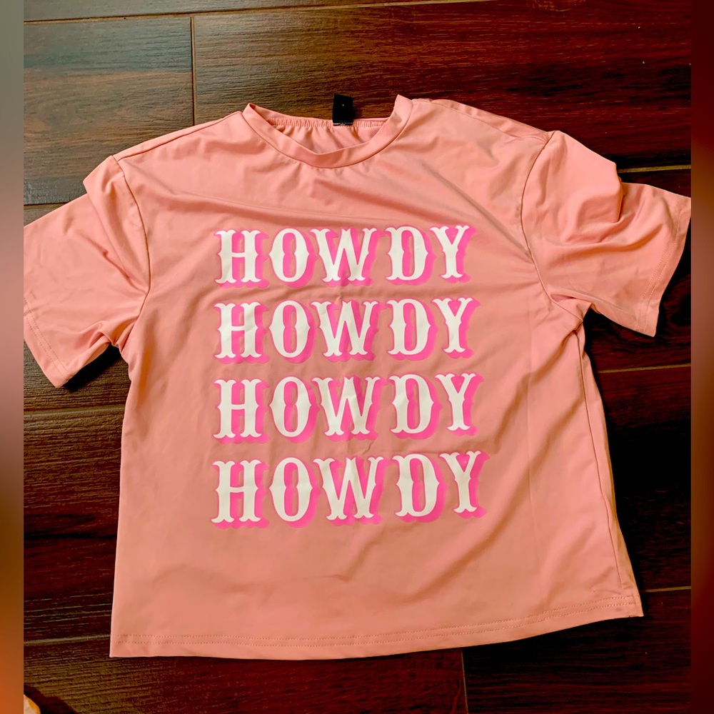HOWDY tee - add on to any bundle for free!